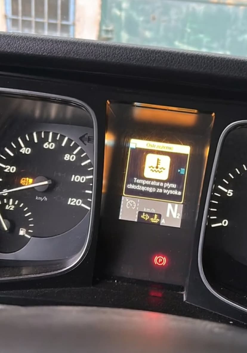 Truck diagnostic dashboard